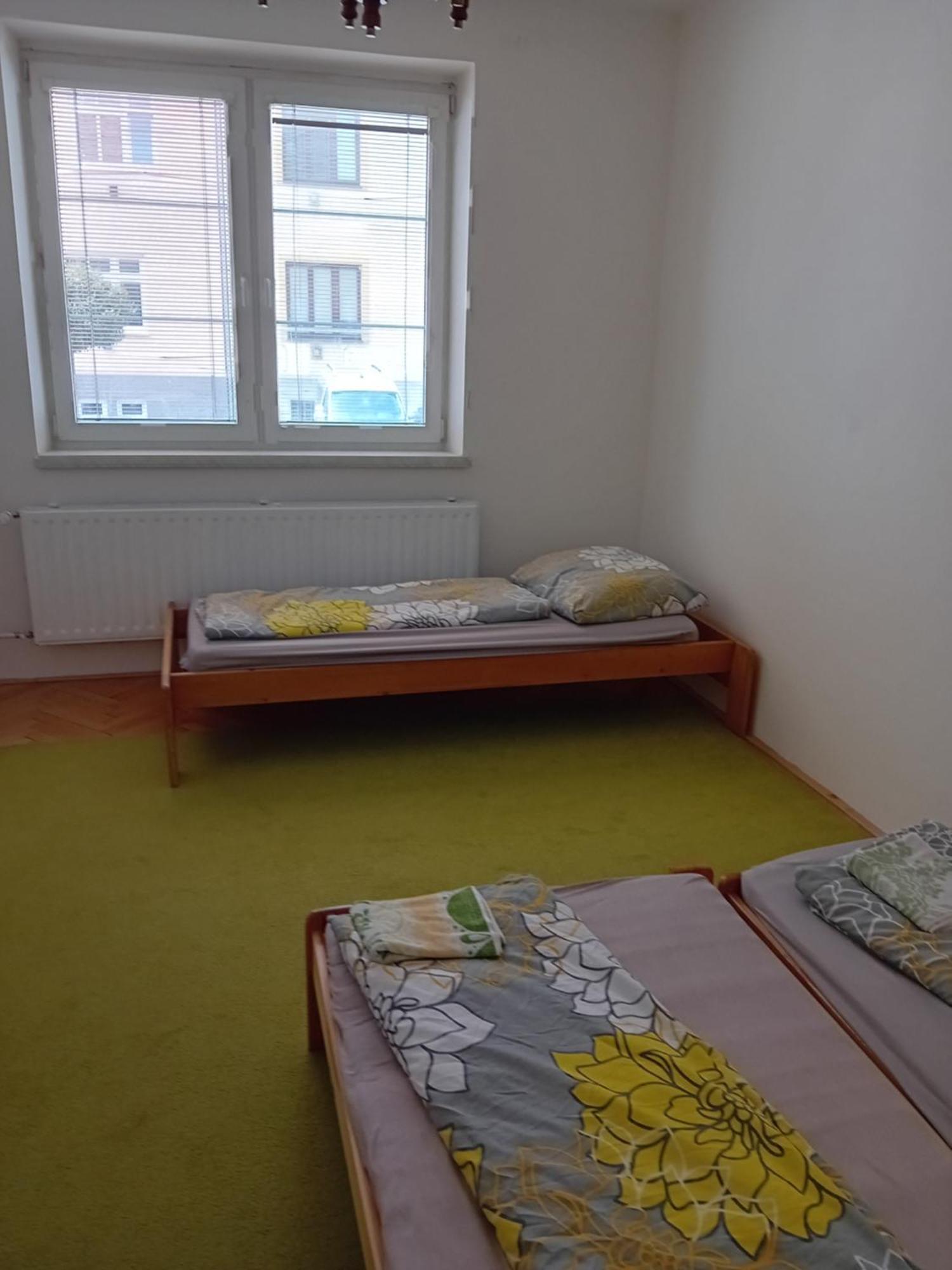Holub Apartment In City Centrum Komarov Exterior foto